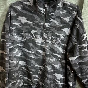 Bebe Quarter Zip Jacket - Camo